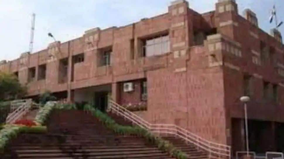 Woman dies in JNU campus, Delhi police suspect suicide