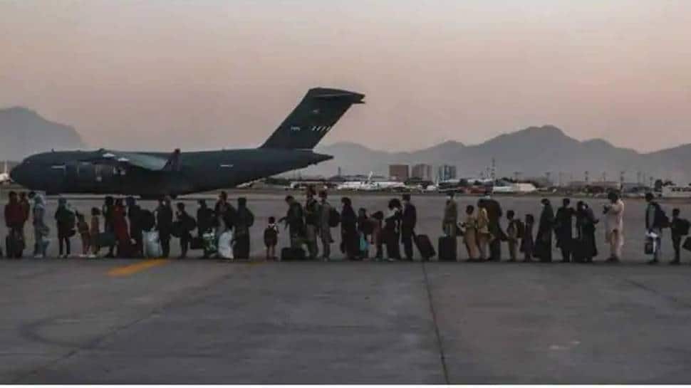 US warns of &#039;credible threat&#039; at Kabul airport, urges Americans to leave vicinity