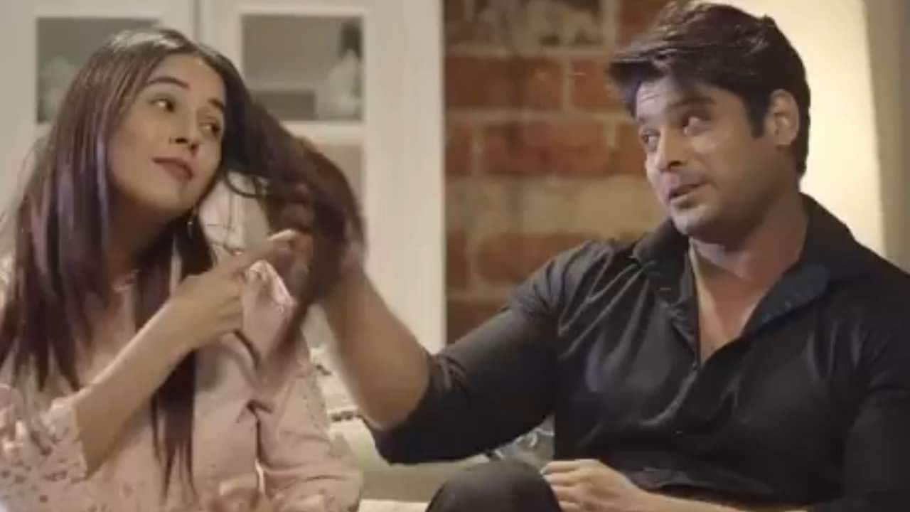 Sidharth Shukla and Shehnaaz Gill's candid moment
