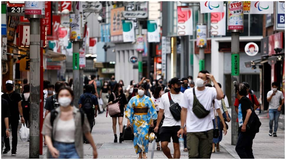 Japan extends emergency curbs in Tokyo after country struggles with fifth wave of coronavirus
