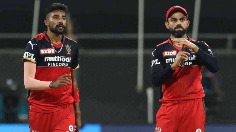 Virat Kohli and Mohammed Siraj to fly to Dubai for IPL 2021 at THIS time |  Cricket News | Zee News