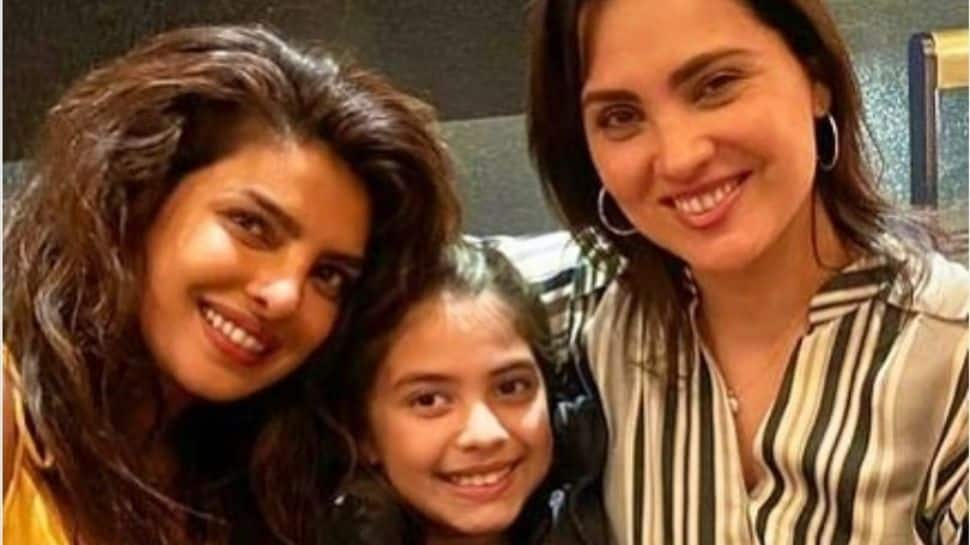 Priyanka Chopra shares picture with Lara Dutta cherishing 21 years of friendship!