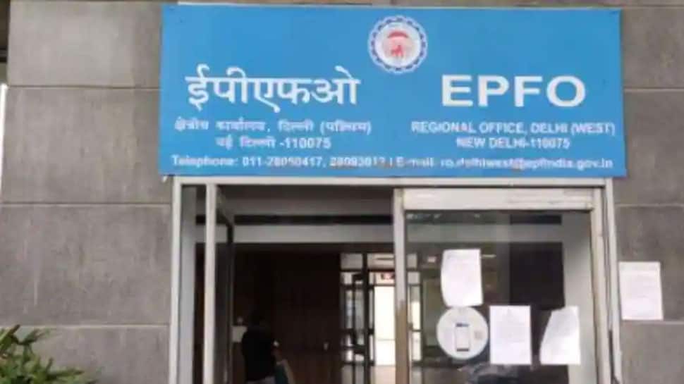 Big EPFO news! Deadline for UAN-Aadhaar linking extended till December 31, 2021 for THESE workers âDetails here