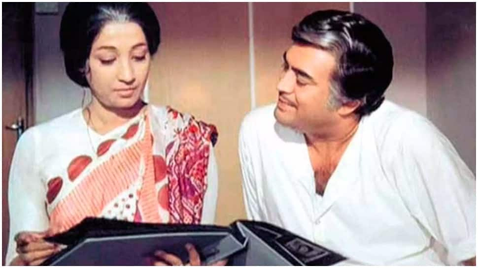 Suchitra Sen's nuanced and restrained performance in Aandhi