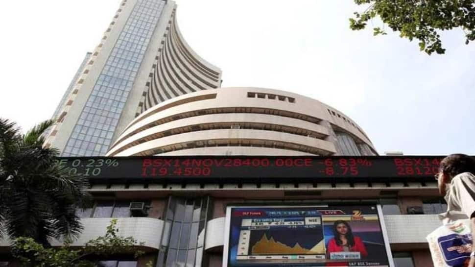 Sensex, Nifty swing amid global cues; fall sharply after rise