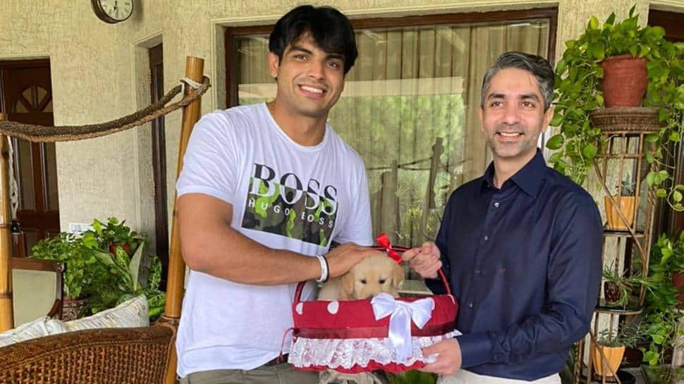 Abhinav Bindra gets a 'paw-dorable' present for Neeraj Chopra, Jwala Gutta reacts