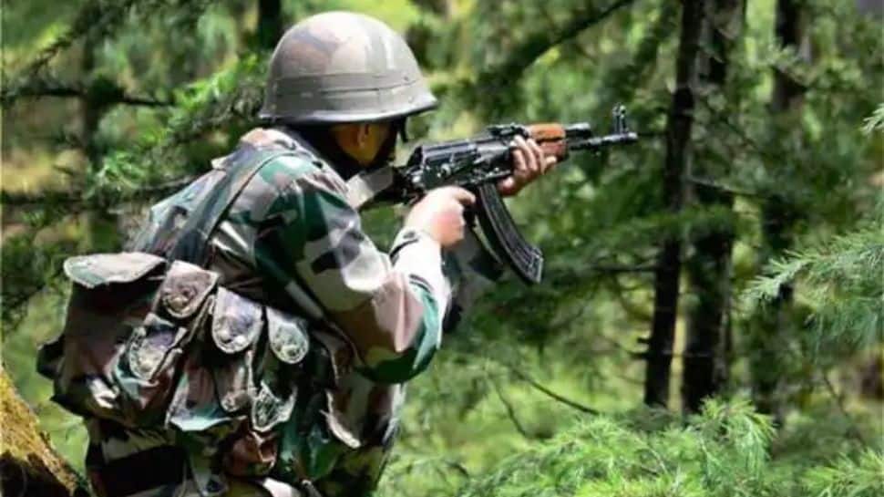 Jammu and Kashmir: One terrorist killed in an ongoing encounter in Shopian district