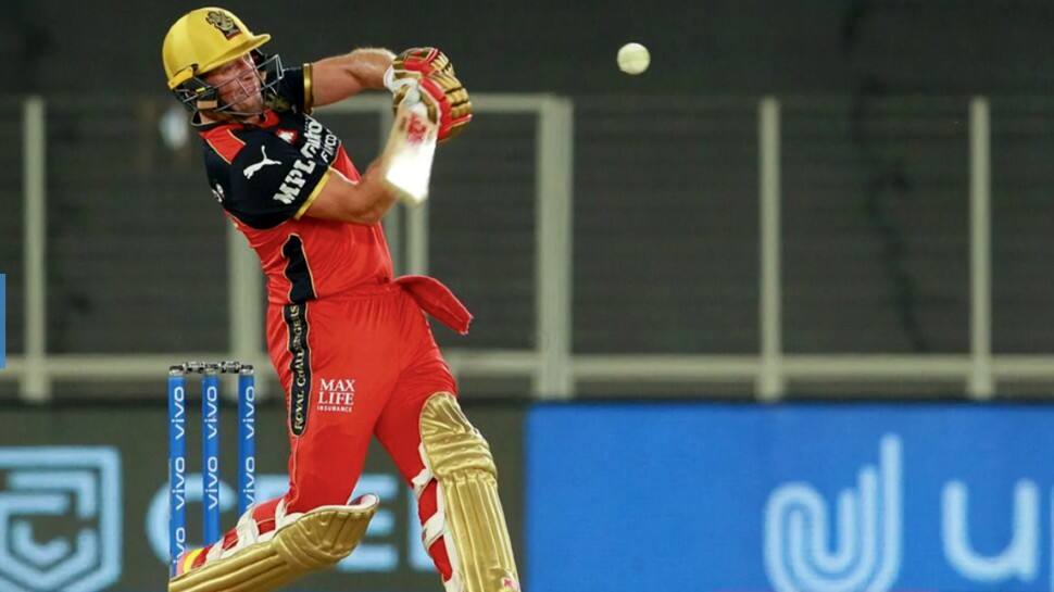 Royal Challengers Bangalore's AB de Villiers is five hits away from becoming the 2nd player after Chris Gayle to smash 250 sixes in IPL. (Photo: BCCI/IPL)