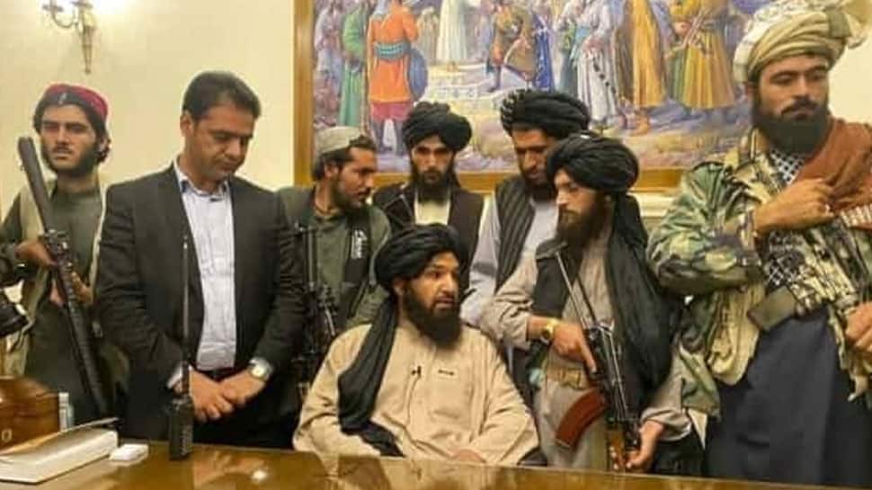 Afghan citizens to have new passports, national identity cards, announce Taliban
