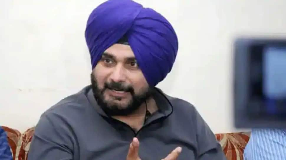 Navjot Singh Sidhu resigns as Punjab Congress Chief, says &#039;I can never compromise on Punjab&#039;s future&#039;