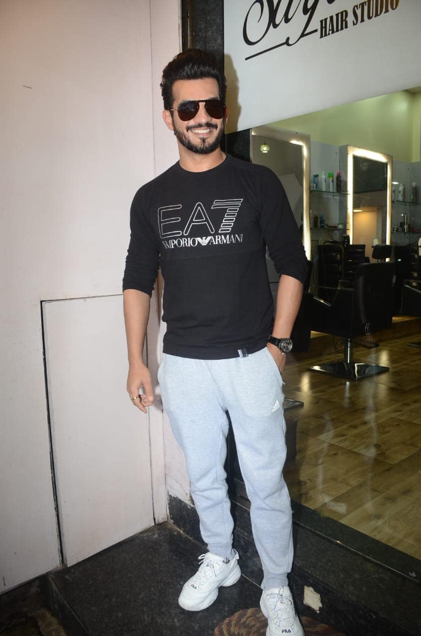 Arjun Bijlani snapped in Andheri West