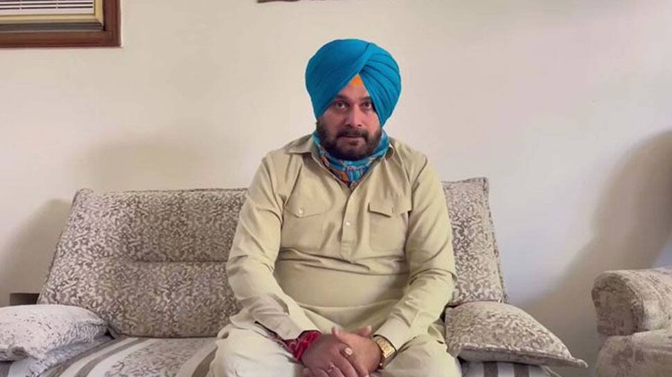 Punjab drama continues, now Navjot Singh Sidhu tweets video, says &#039;will keep fighting for truth&#039; 