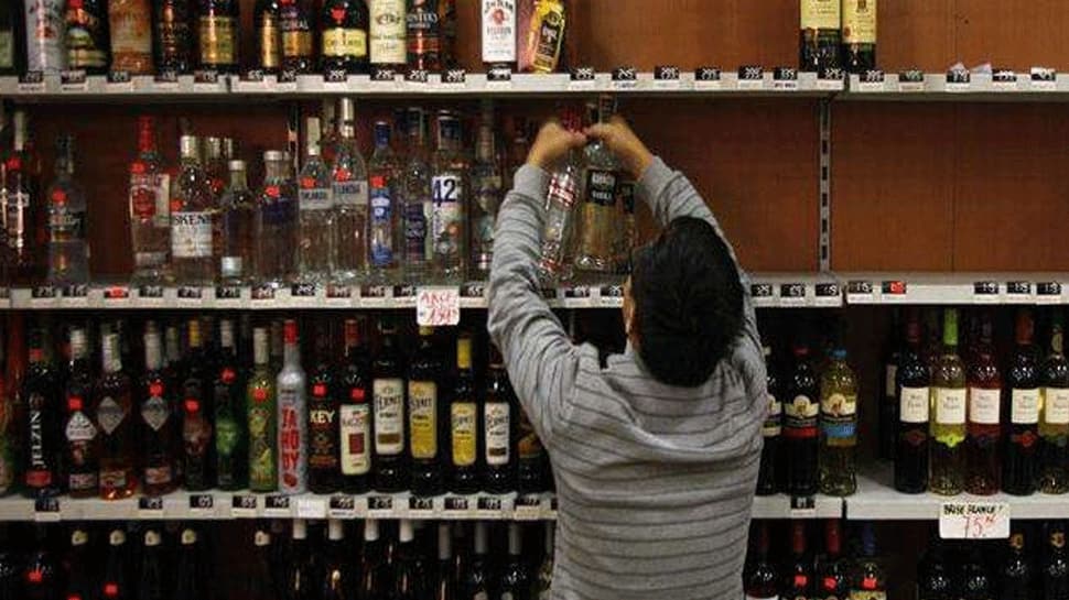 Delhi private liquor shops to remain shut from October 1, here&#039;s why
