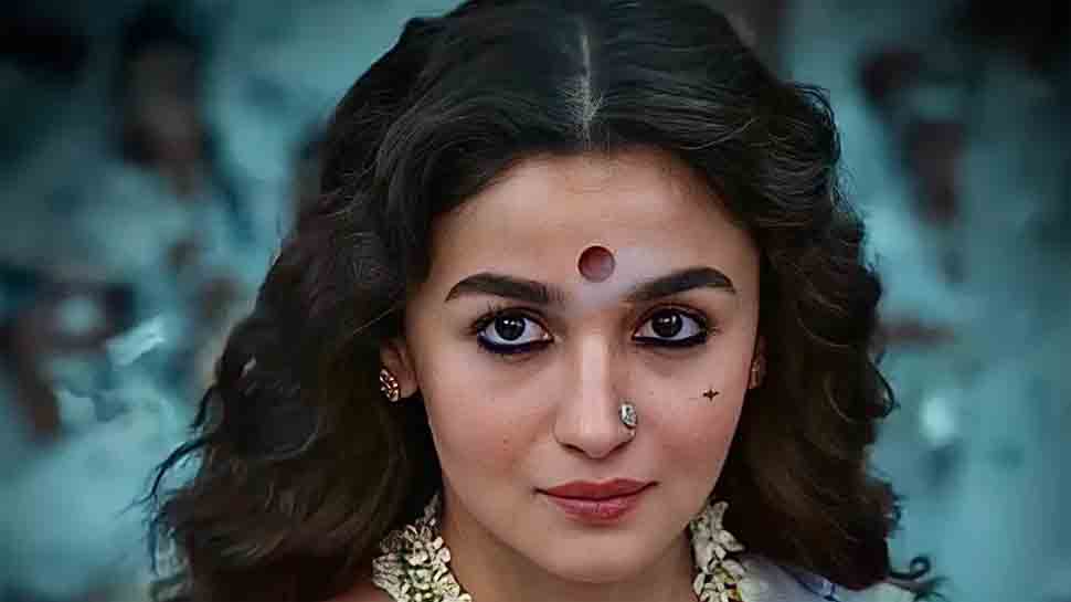 Alia Bhatt-Ajay Devgn's crime-drama 'Gangubai Kathiawadi' to hit theatres on this day