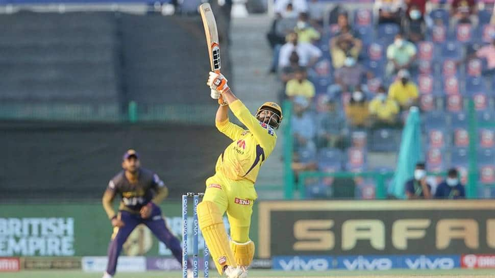 IPL 2021: Sanjay Manjrekar &#039;still not convinced&#039; with Ravindra Jadeja&#039;s batting, calls CSK all-rounder a medium pace bully