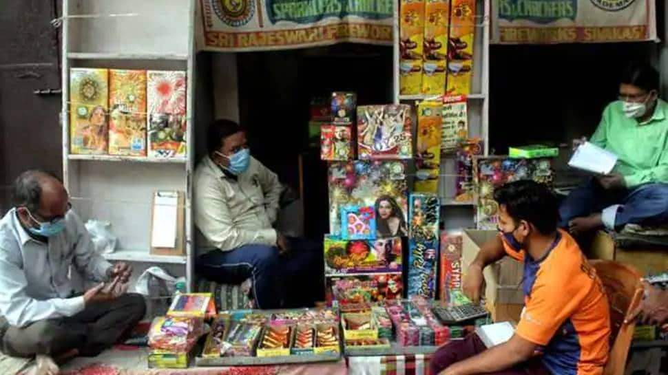 Rajasthan bans sale of firecrackers during Diwali, Dussehra, check details
