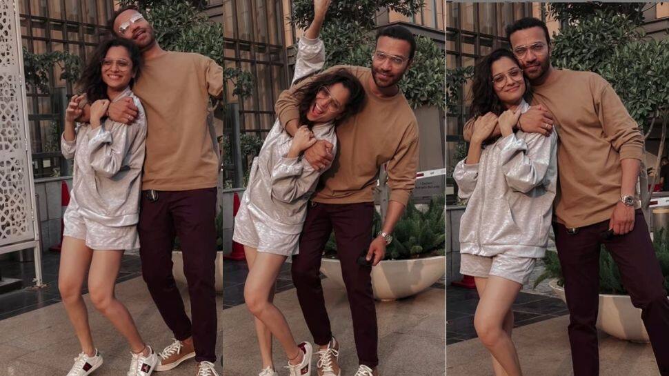 Mush Alert: Ankita Lokhande and boyfriend Vicky Jain's PDA pics!