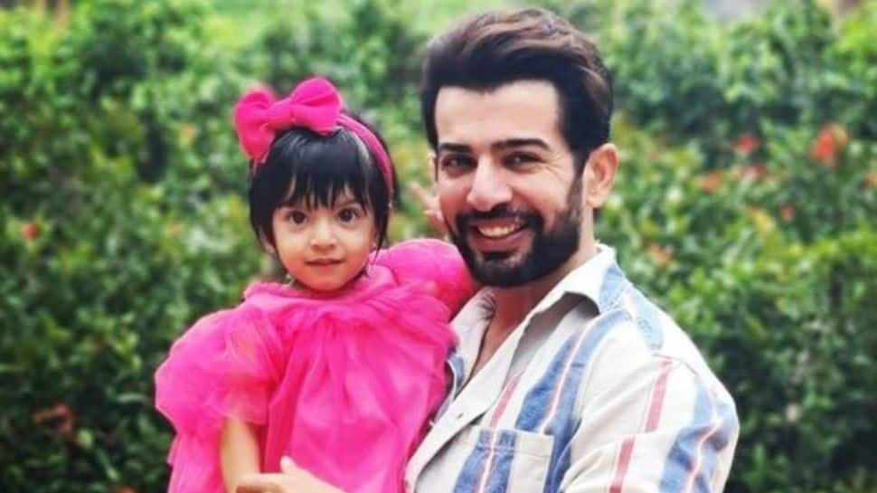 Bigg Boss 15: This video of Jay Bhanushali’s daughter missing him will leave you teary-eyed! 