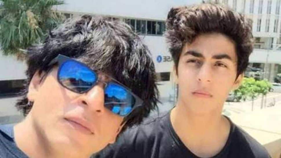 Exclusive: Shah Rukh Khan&#39;s son Aryan linked with consumption of cocaine, other illegal drugs | People News | Zee News