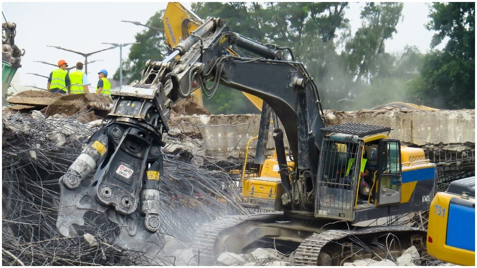 Banjara market in Gurugram&#039;s Sector 56 demolished, residents allege action taken without prior notice