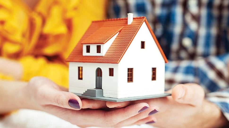 Bank of Baroda slashes interest rate on home loans: Check and compare latest rate with SBI, LIC 