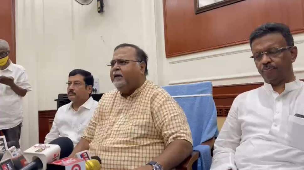 LIVE: UP Governor appoints single-member Commission of Enquiry to probe Lakhimpur Kheri violence - Vimarsana News