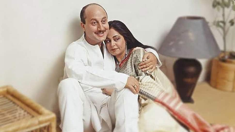 Kirron Kher resumes work after blood cancer diagnosis, husband Anupam ...