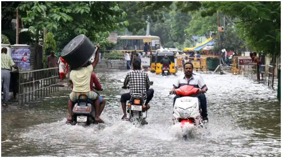 Heavy downpour in Chennai and suburbs, Tamil Nadu govt issues flood alert