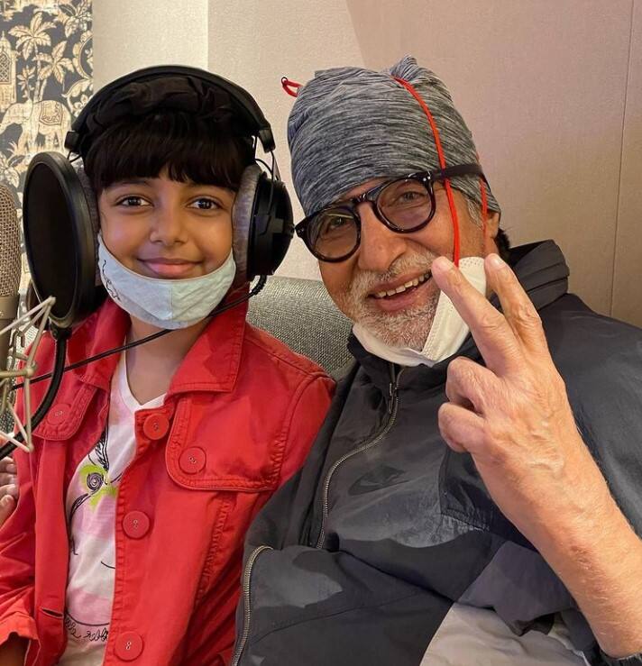 Amitabh and his younger granddaughter Aaradhya Amitabh and his younger granddaughter Aaradhya
