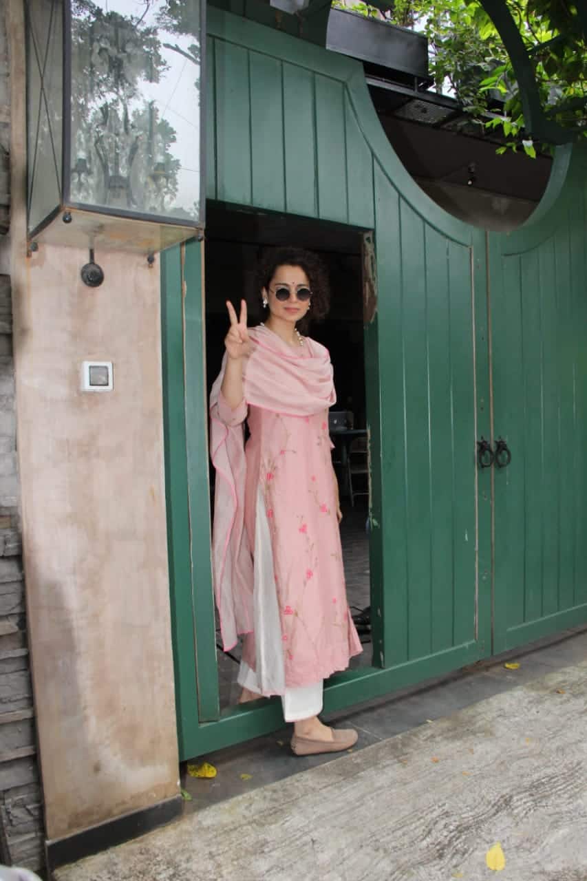 Kangana is often spotted wearing ethnic clothes