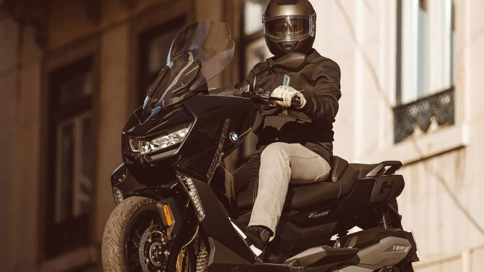 BMW C 400 GT safety