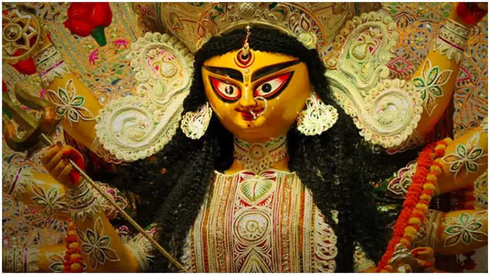 India celebrates the 9th day of Navratri