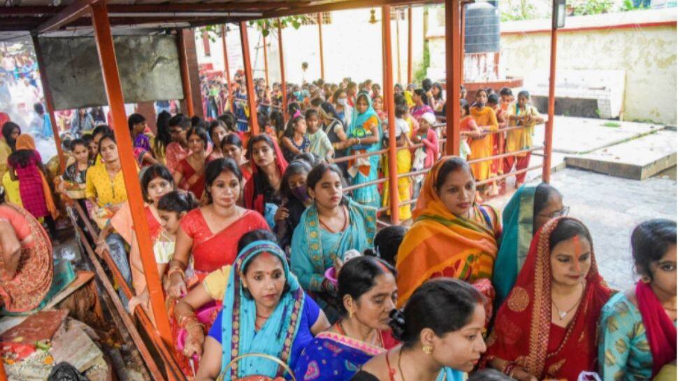 A look at joyous Maha Navami celebrations in Patna