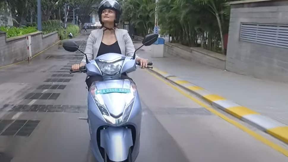 Ampere Magnus EX electric scooter launched in India, runs 121 Kms in single charge --Check price and other details