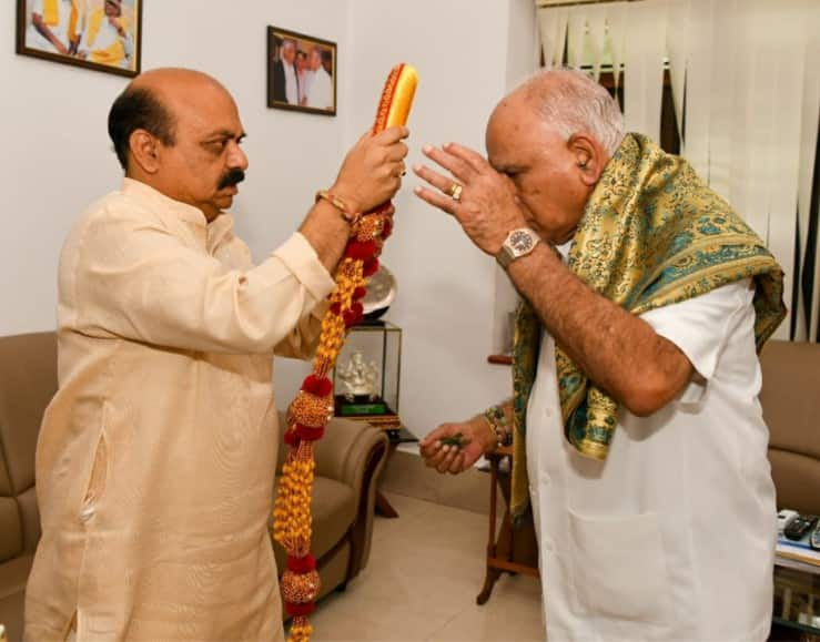 CM Bommai meets Yediyurappa