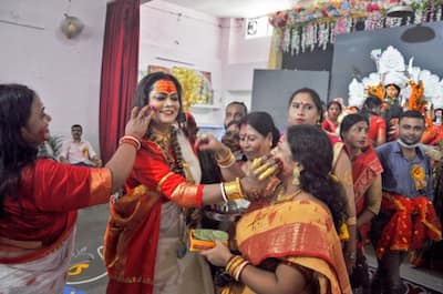 Women apply sindoor on transgender Maha Mandleshwar Kankeshwari