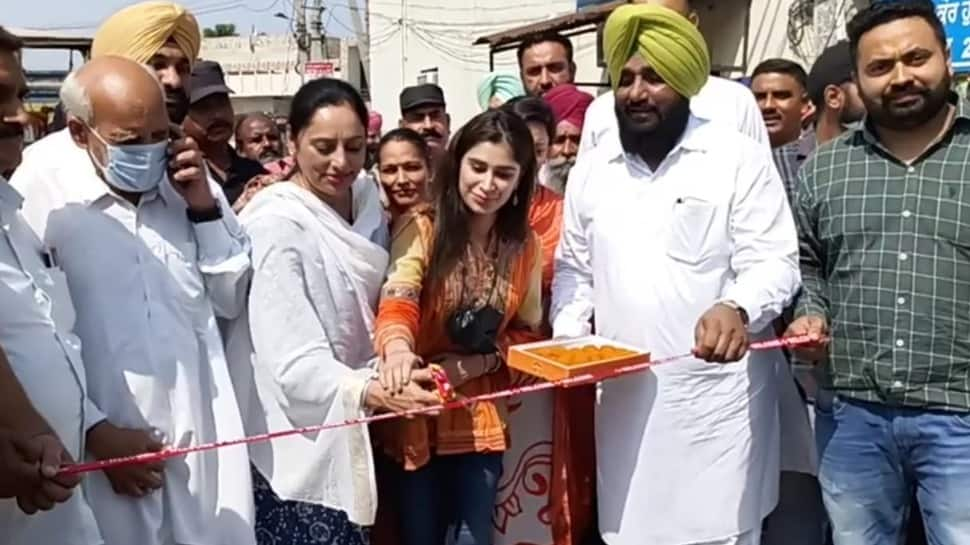 Navjot Singh Sidhu’s daughter Rabia’s political activities create buzz ahead of 2022 Punjab Assembly elections