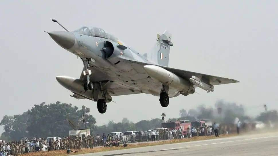 IAF Mirage aircraft crashes at Bhind in MP, pilot ejects safely