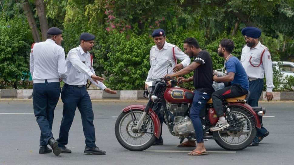 Bikers alert! Personal accident claim may be rejected if bike is above 150cc? Details here