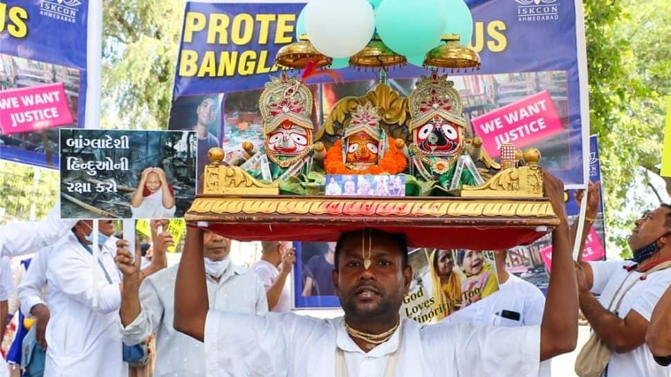 A peaceful Kirtan at Ahmedabad protest