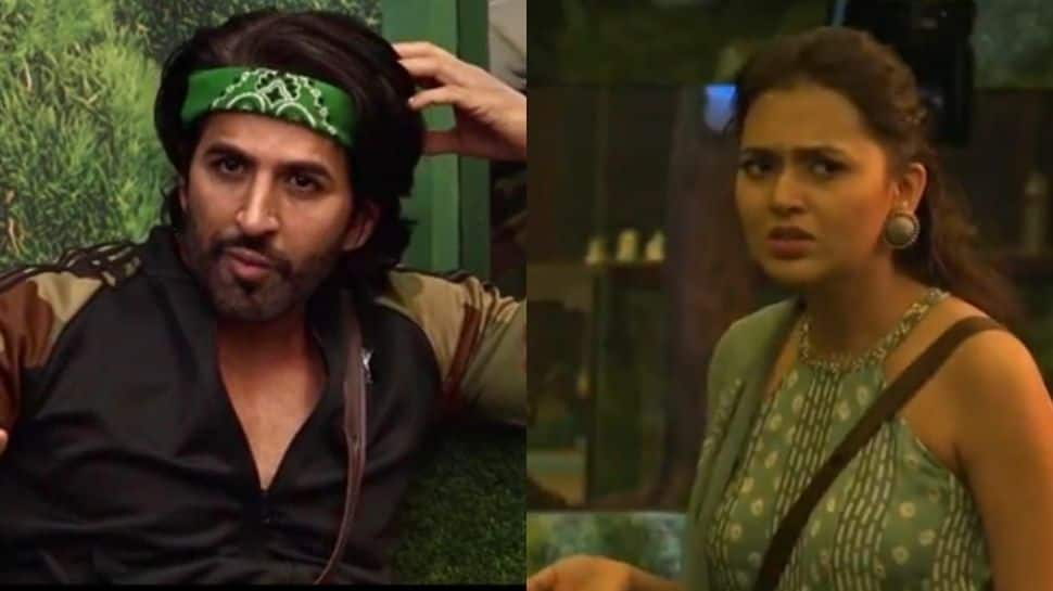 Bigg Boss 15: Tejasswi Prakash is sick of Vishal Kotian&#039;s &#039;dirty humour&#039; and hugs