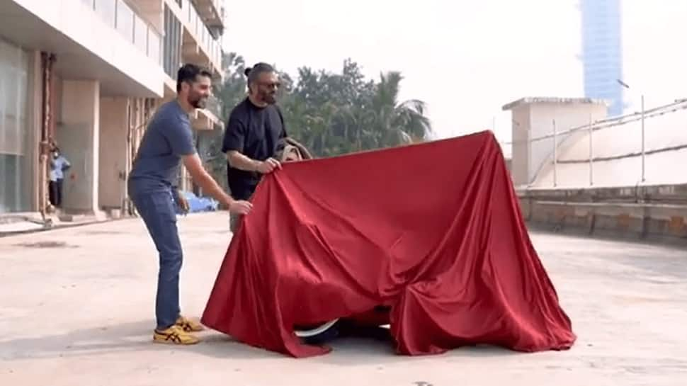 Bollywood actor Sunil Shetty customizes his Royal Enfiled motorcycle into a trendy Bobber