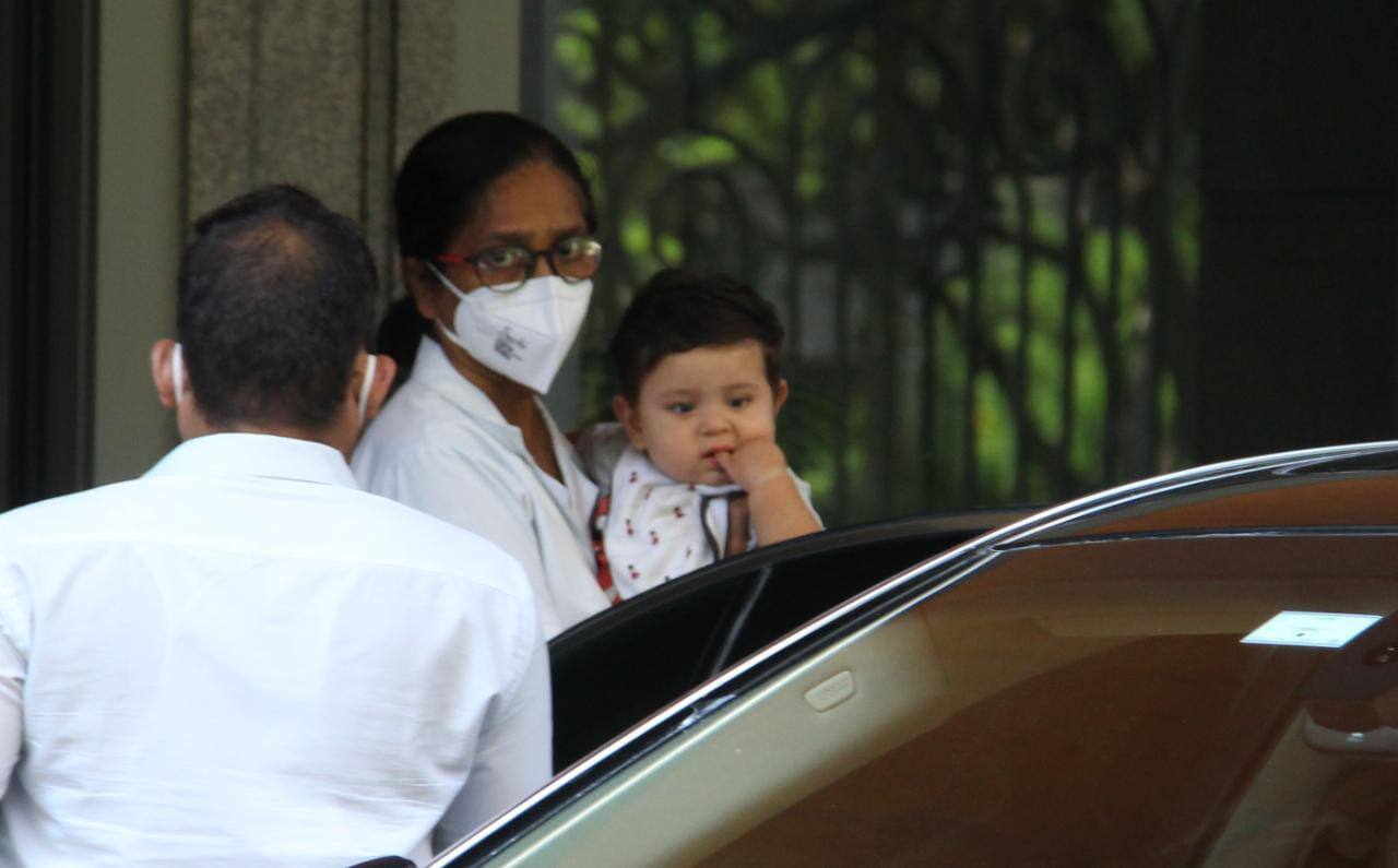 Kareena's son Jeh Ali Khan spotted