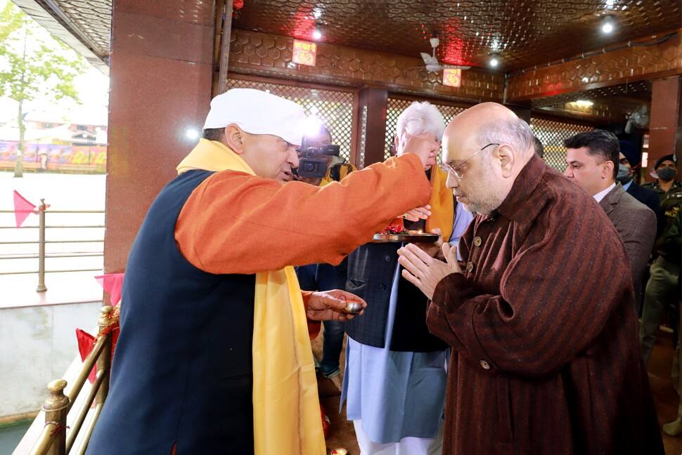 Amit Shah visits Kheer Bhawani Durga temple