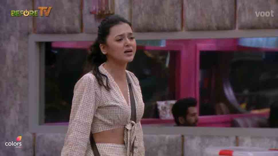 Bigg Boss 15 Day 28 written update: Housemates fight over food, Tejasswi Prakash attacks Pratik, Akasa for escaping duties