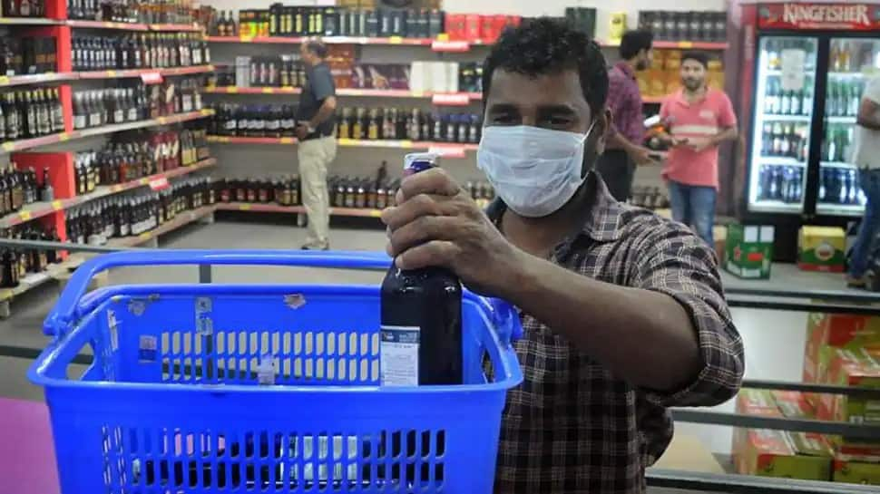 Tamil Nadu: Ahead of Diwali, bars attached to TASMAC shops to reopen today