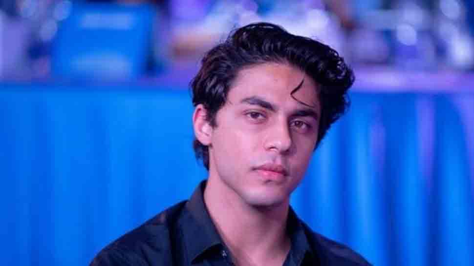 Did Shah Rukh Khan&#039;s son Aryan Khan change his Instagram display photo after returning home from jail?