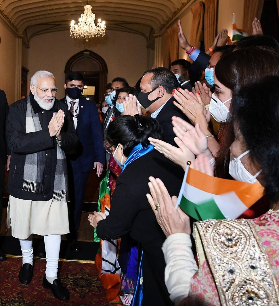Modi interacts with community leaders