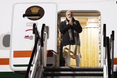 PM Modi arrives in Glasgow