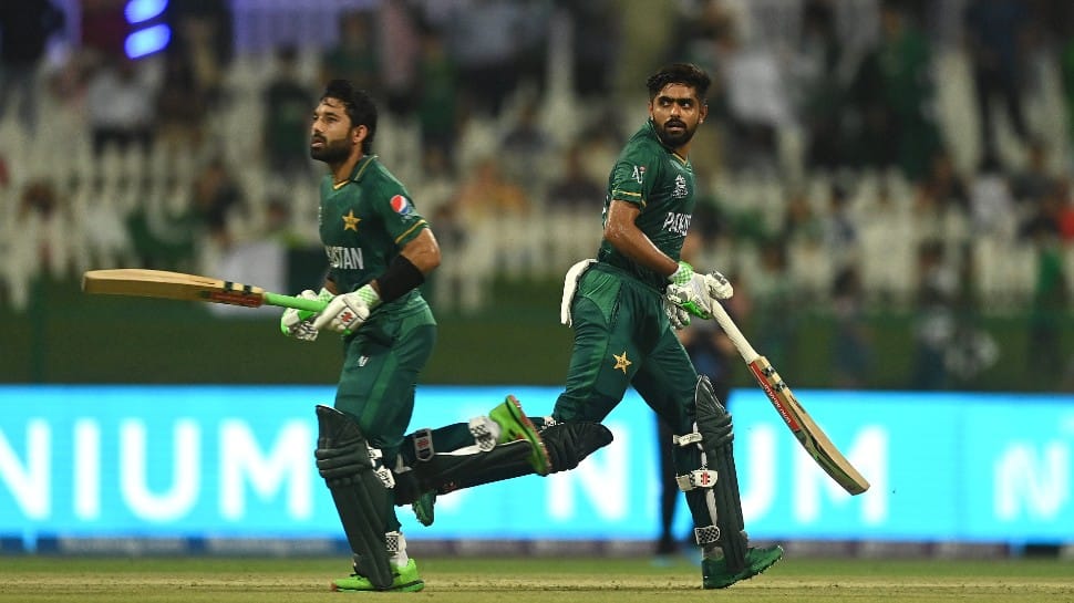 T20 World Cup 2021: Pakistan beat Namibia to become first team to qualify for semifinals